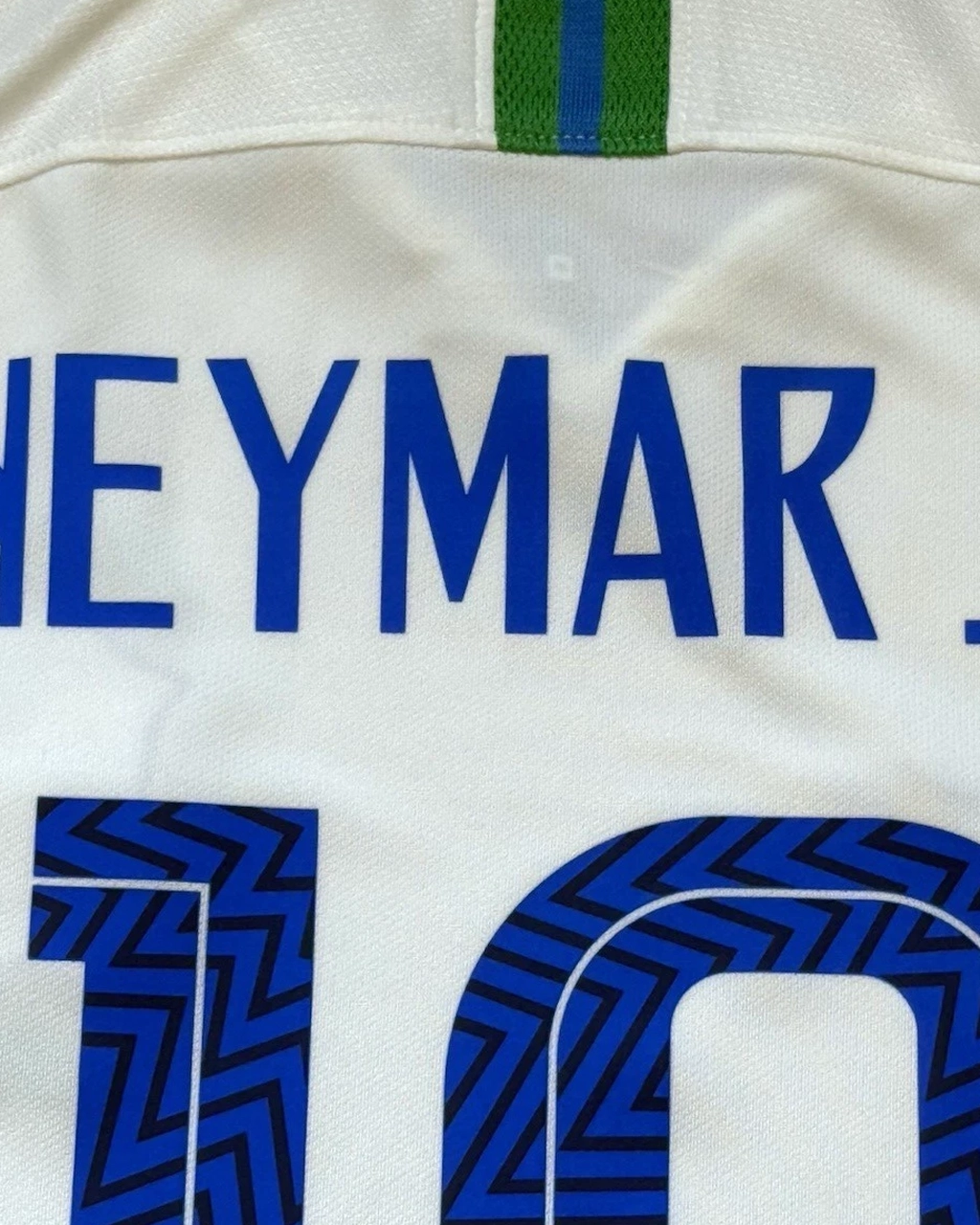 Camisa Seleção Brasileira Copa América 19/20 Torcedor Nike Masculina - Branco - Imagem 16