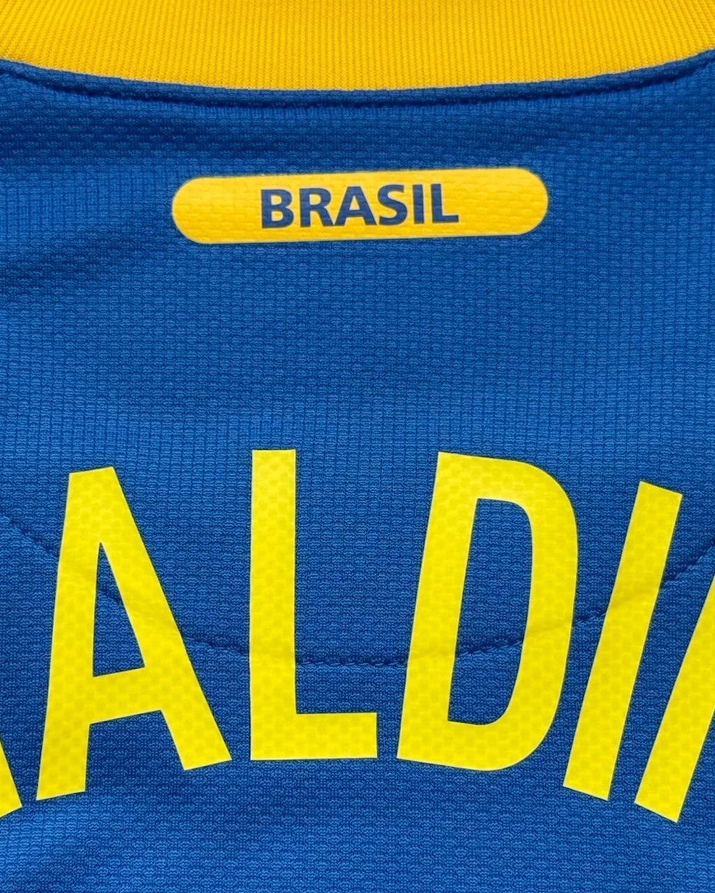 Camisa Seleção Brasileira 2010/11 Away Nº 10 Ronaldinho - Nike - Imagem 8