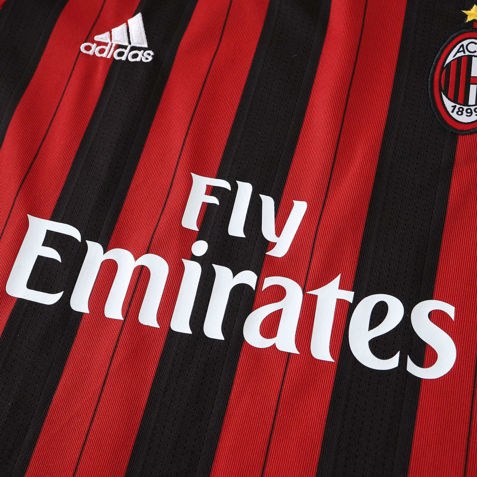 Conjunto Infantil Retrô Milan I 13/14 - Imagem 4