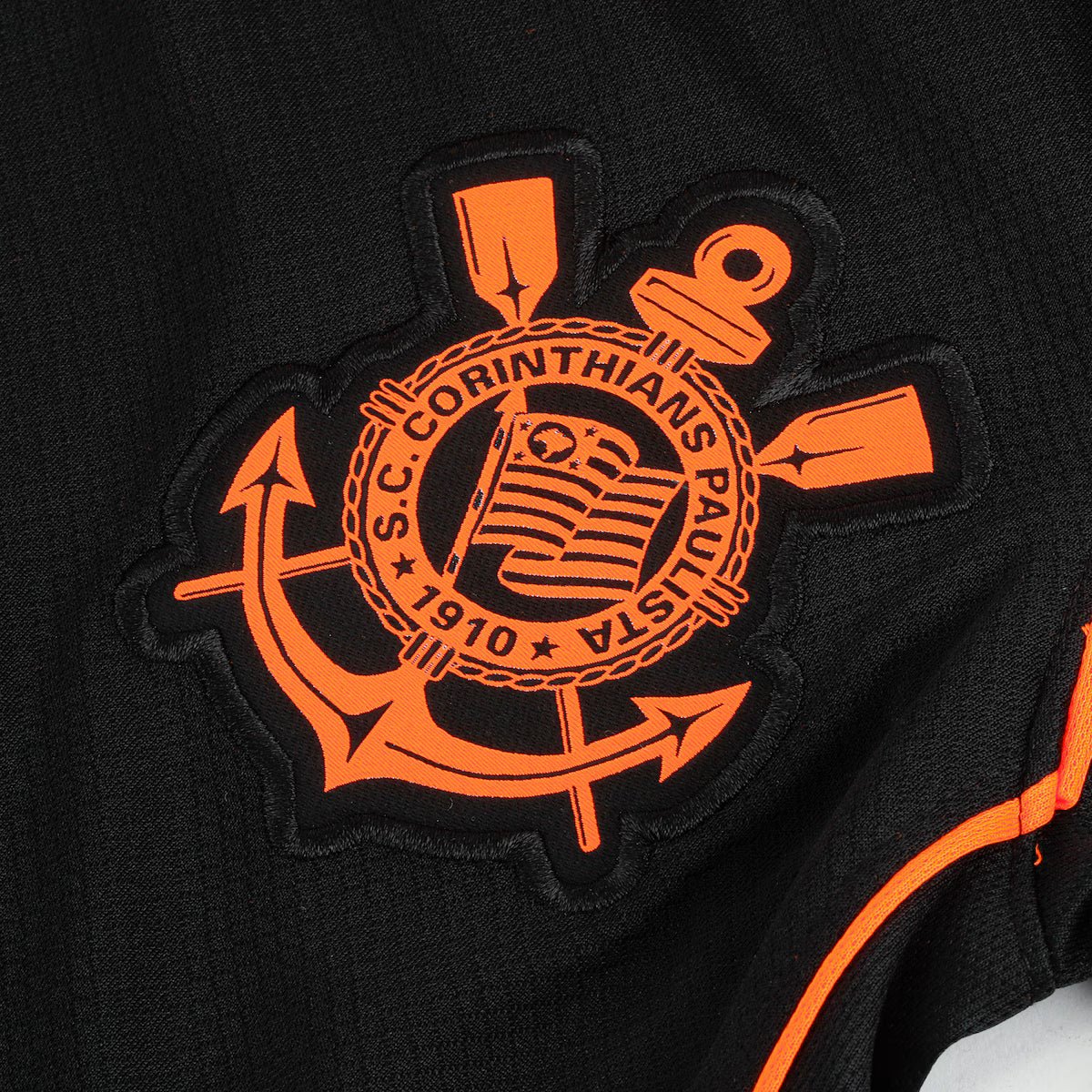 Camisa Corinthians III 25/26 - Torcedor - Preta e Laranja - Imagem 8