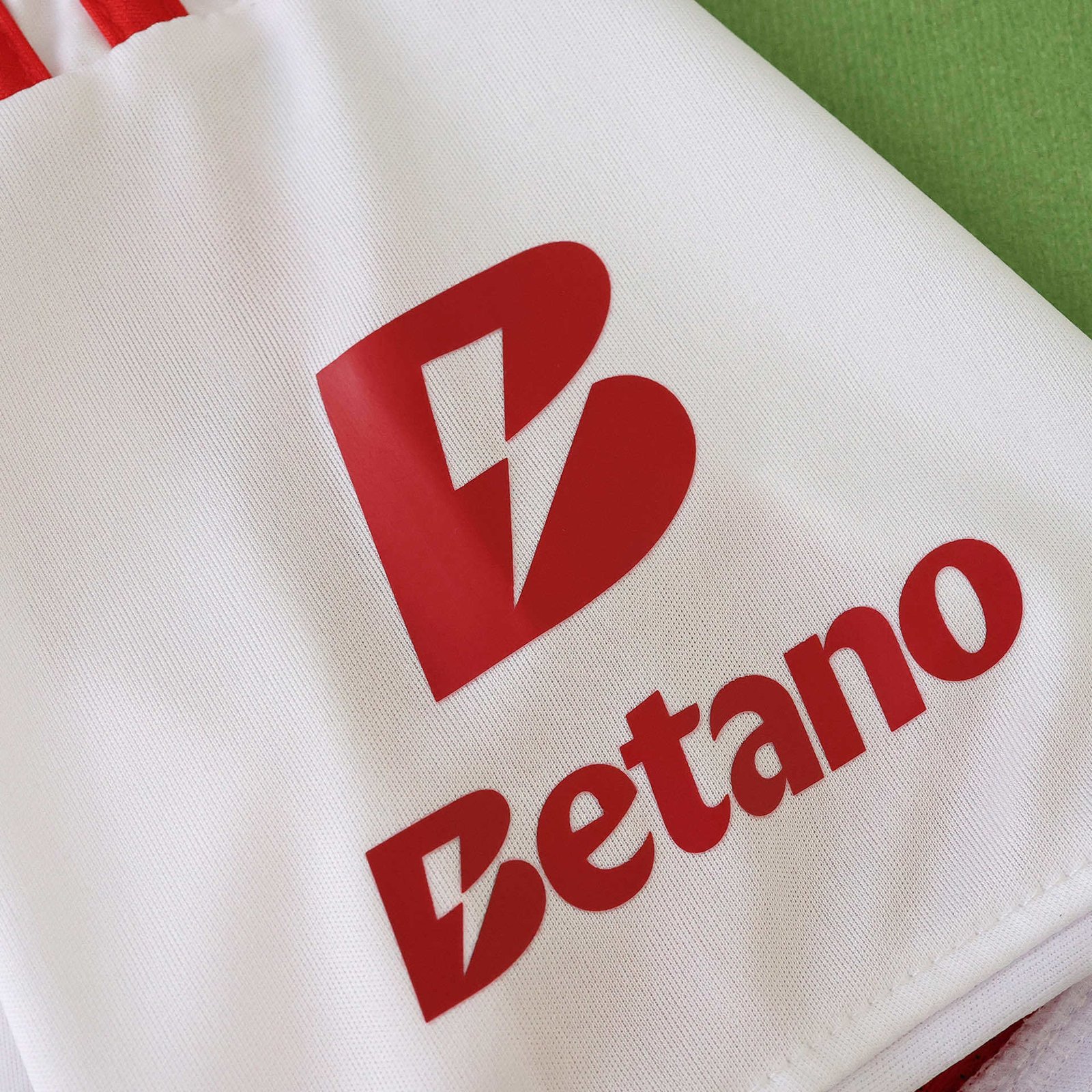 Conjunto Infantil Benfica III 25/26 - Imagem 2