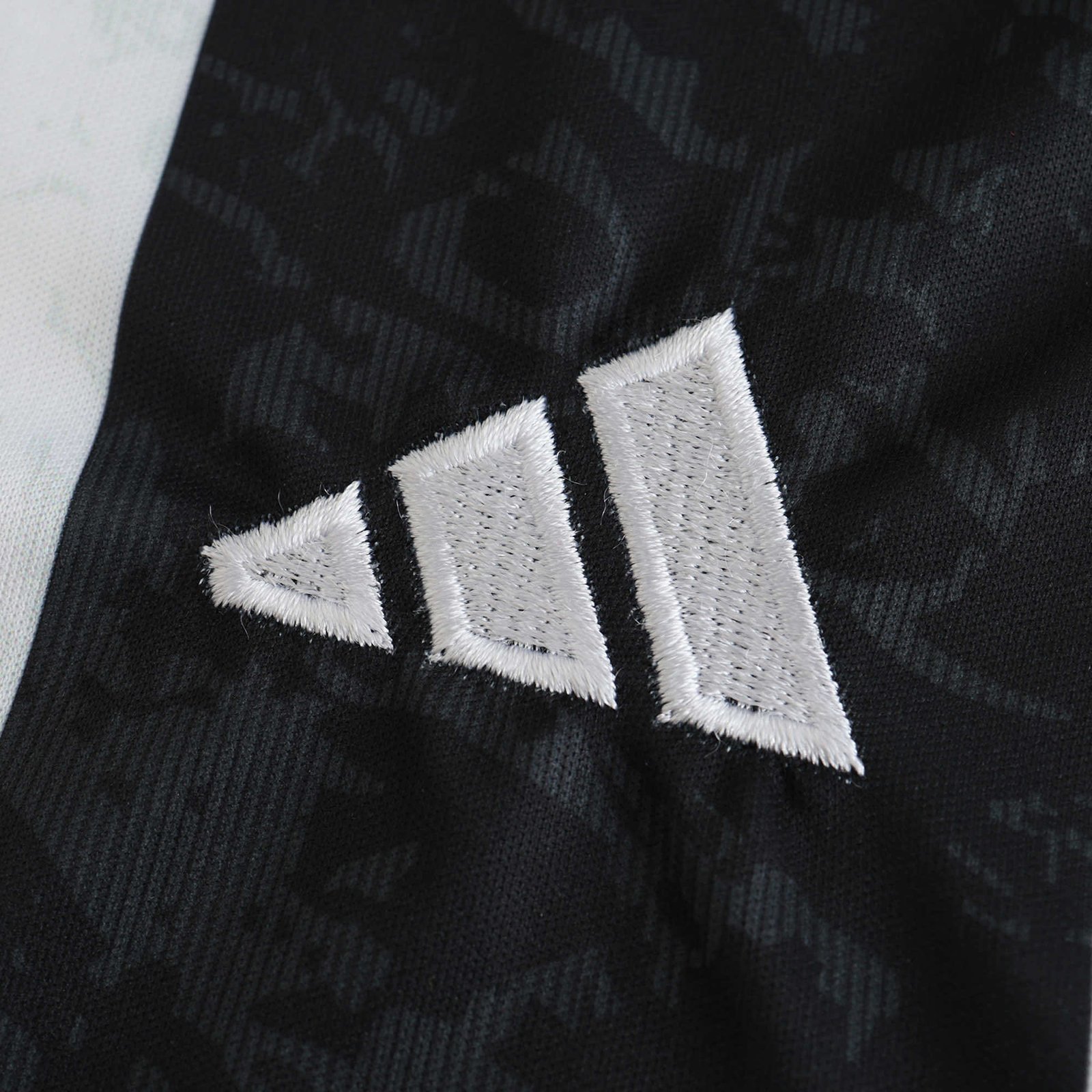 Conjunto Infantil Juventus I 24/25 - Imagem 8