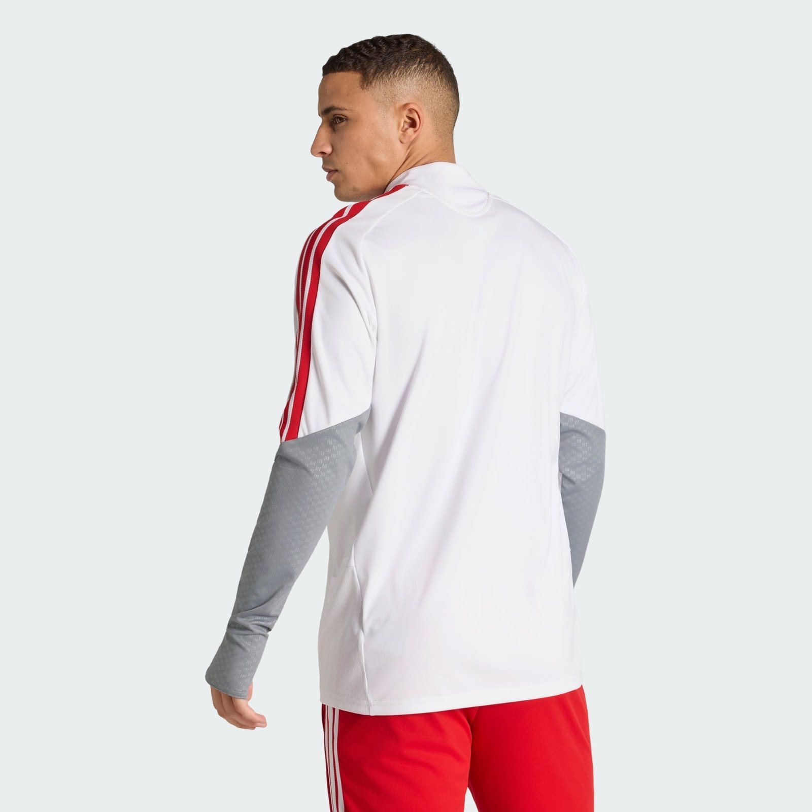 Jaqueta Internacional 2026/27 Treino II - Imagem 2