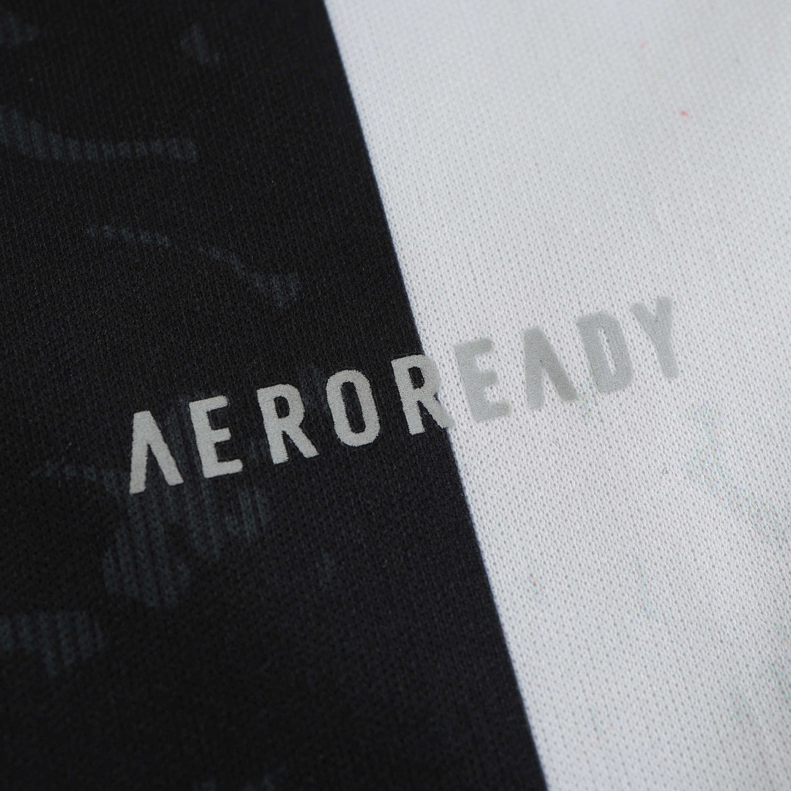 Conjunto Infantil Juventus I 24/25 - Imagem 9