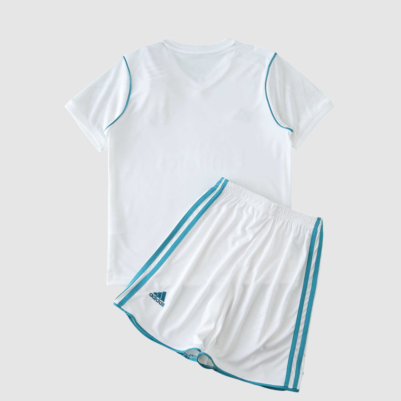 Conjunto Infantil Retrô Real Madrid I 17/18 - Imagem 2