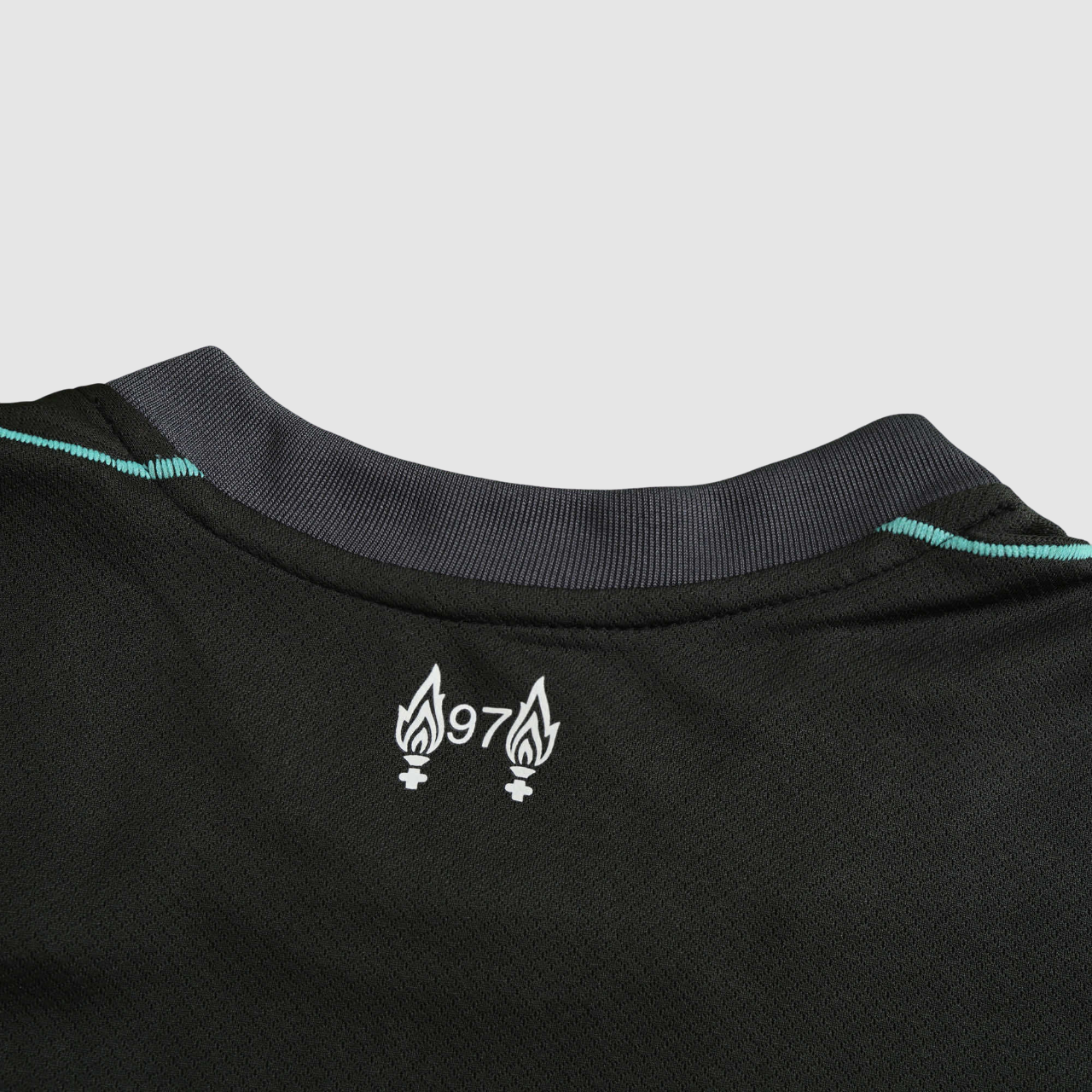 Conjunto Infantil Liverpool II 24/25 - Imagem 4