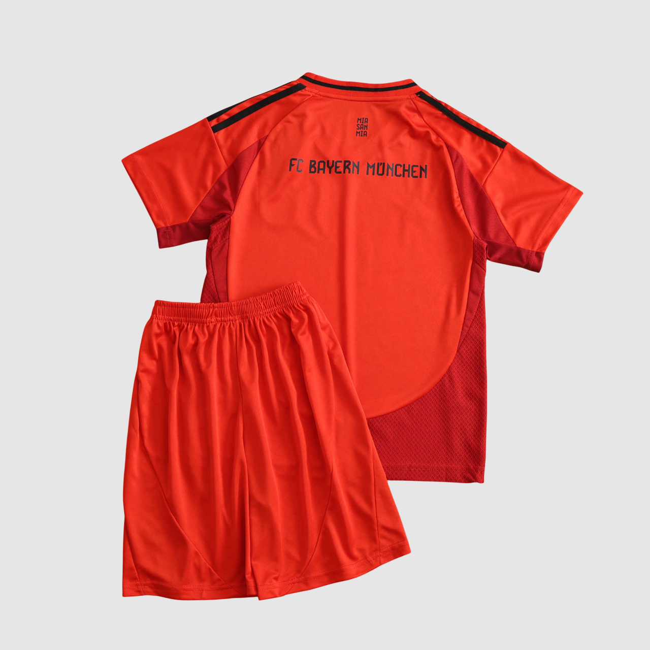 Conjunto Infantil Bayern de Munique I 24/25 - Imagem 3