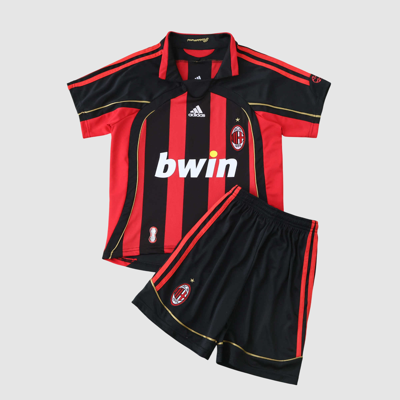 Conjunto Infantil Retrô Milan I 06/07