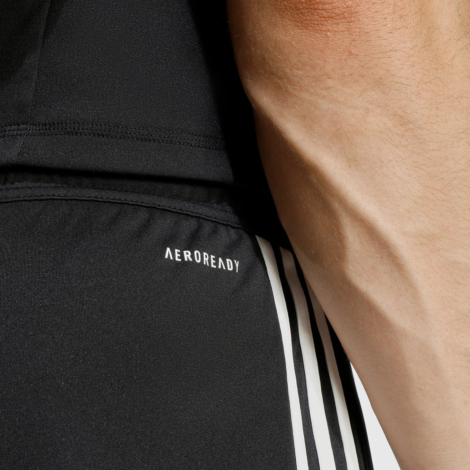 Shorts Adidas Liverpool 2025/26 III Goleiro - Imagem 6