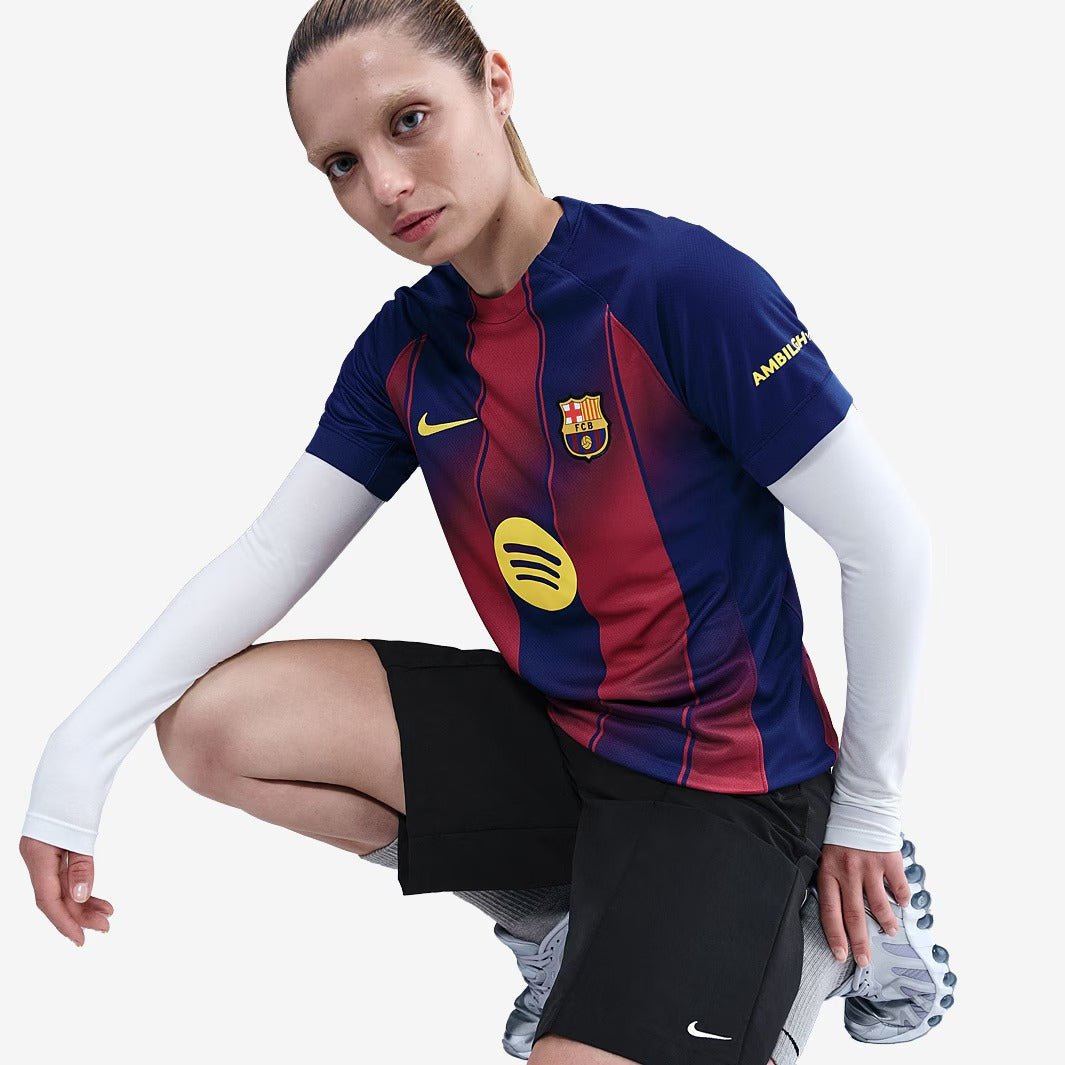 Camisa Feminina Nike Barcelona 2025/26 Torcedor - Imagem 5